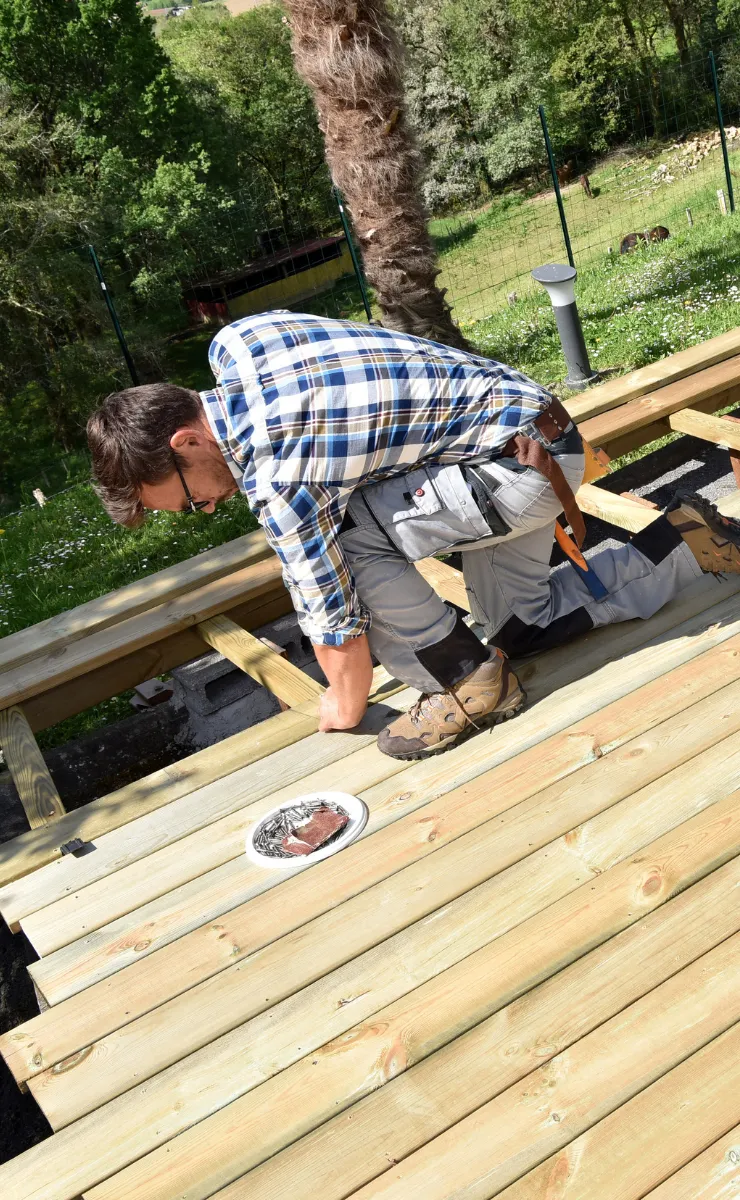 Custom pergola installation Los Angeles backyard